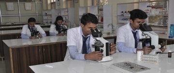 medical lab technology course in Delhi