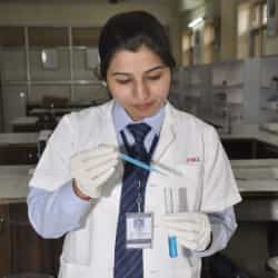 lab technician course in delhi